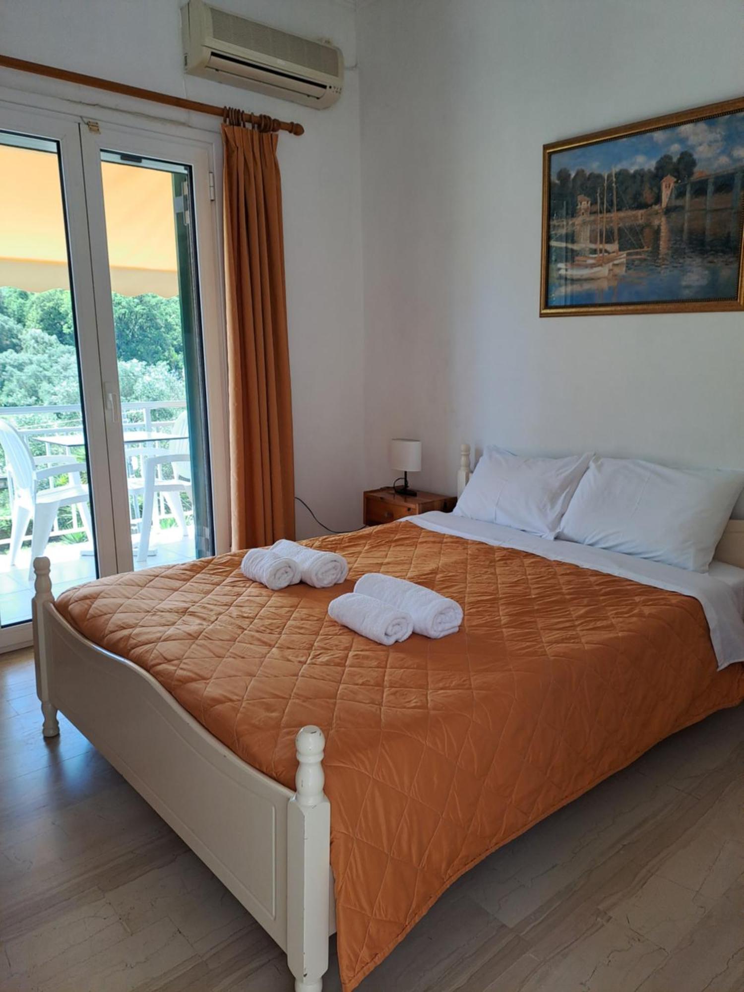 Evridiki Apartments เมซอนกิ ภายนอก รูปภาพ